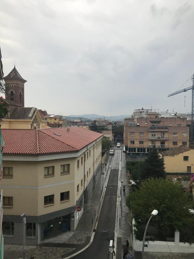 Cerdanyola Centro Apartment Cerdanyola del Valles Exterior foto